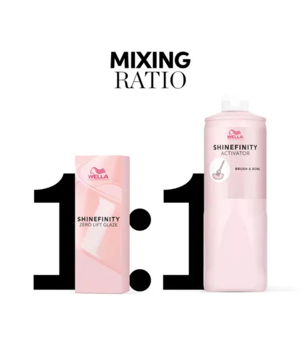 Wella Shinefinity Activator 7vol 2%  Gallon - Brush
